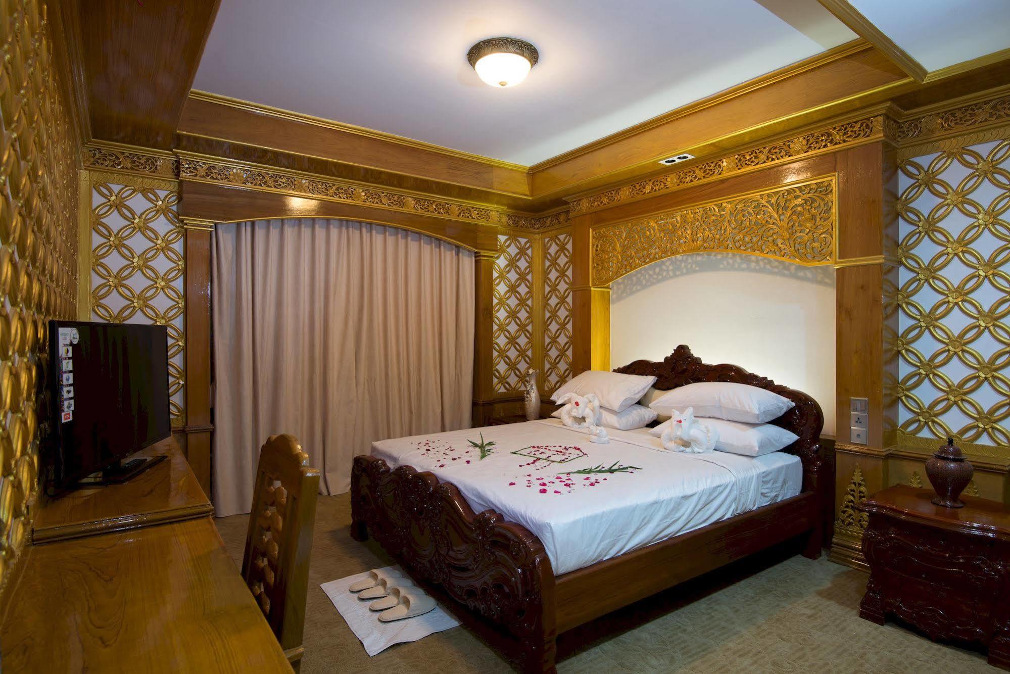 Su Tine San Royal Palace Hotel Bagan Exterior foto